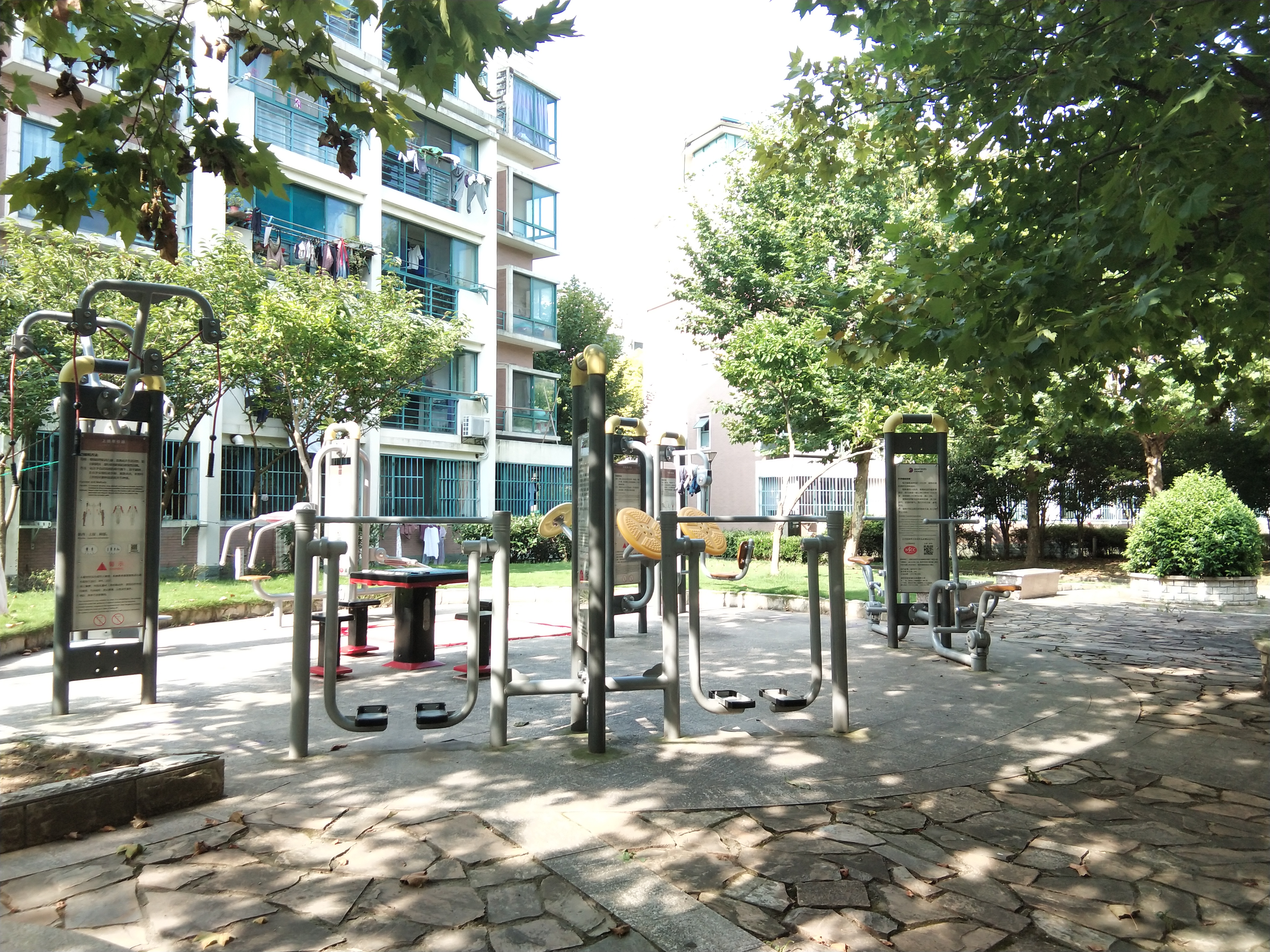 海港新苑第二市民益智健身苑點(diǎn)