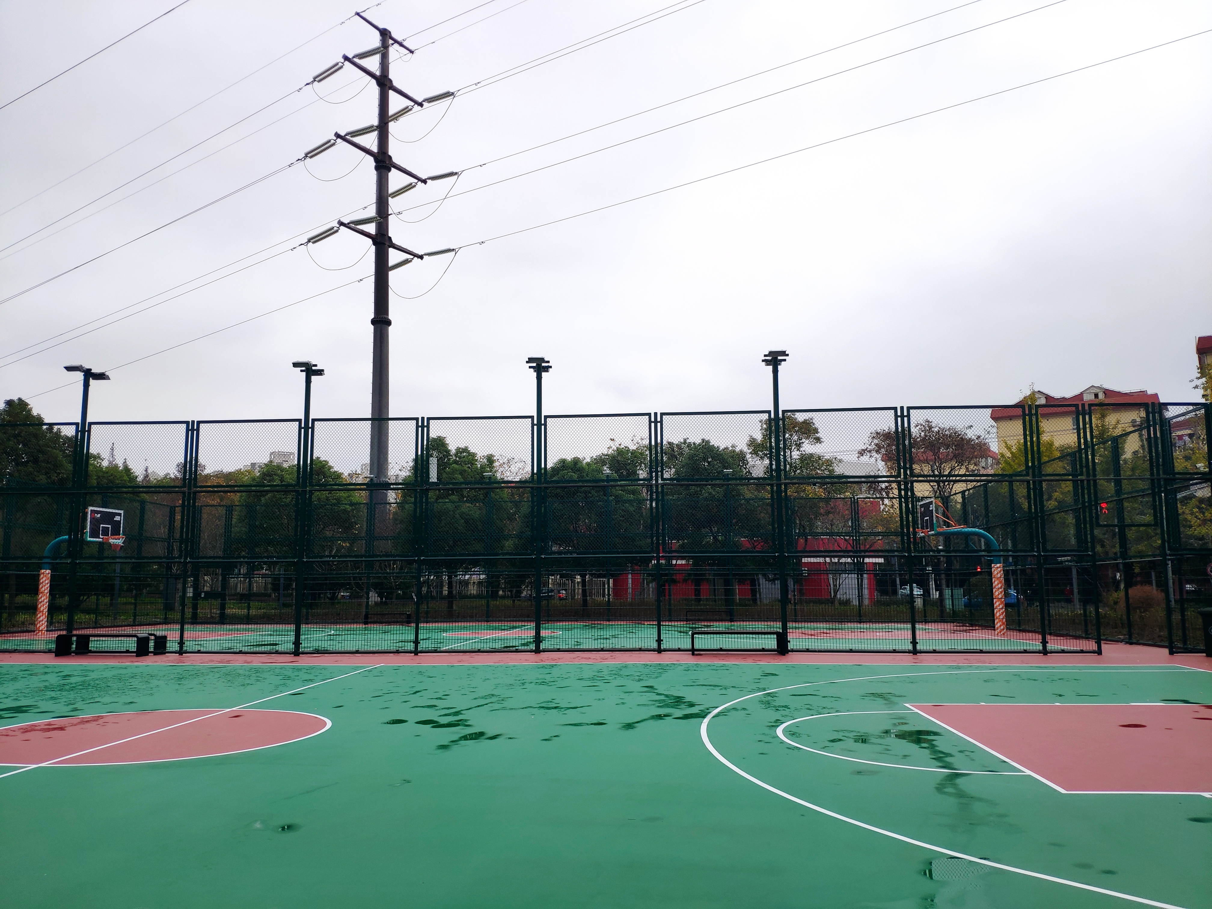 桂江路綠地籃球場