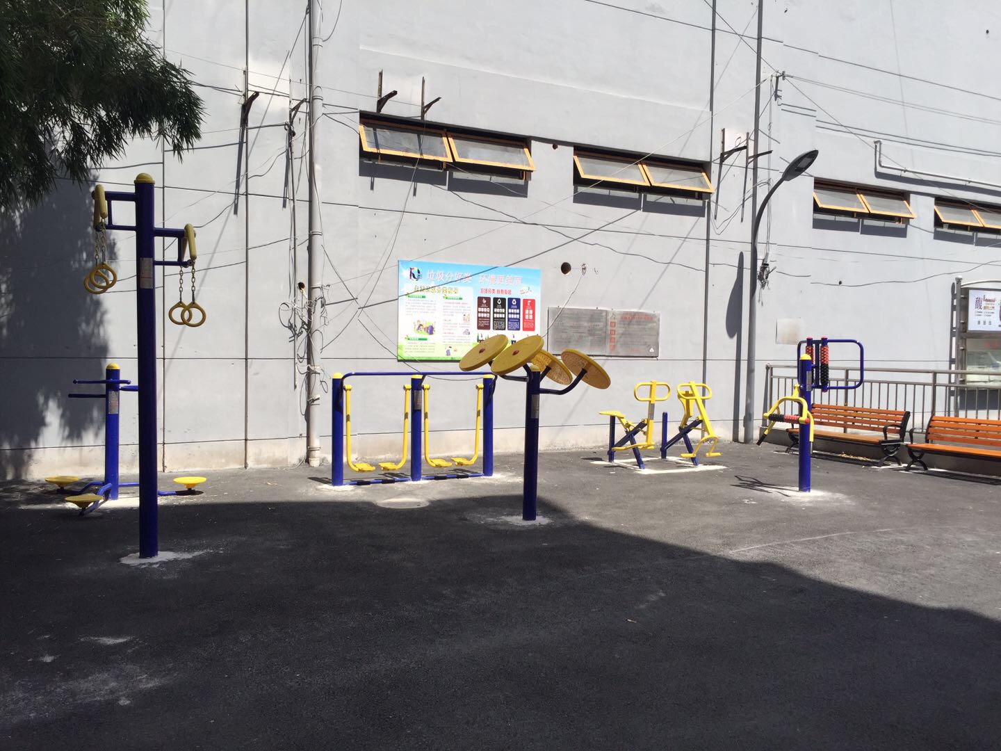虹橋居委虹梅路2806弄健身點(diǎn)