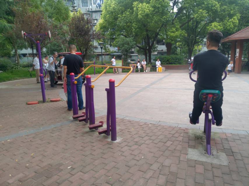 通河一村西塊健身點(diǎn)