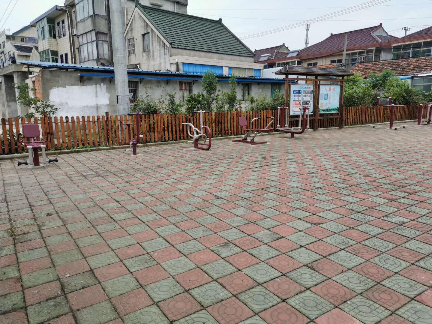 東新村第二健身點