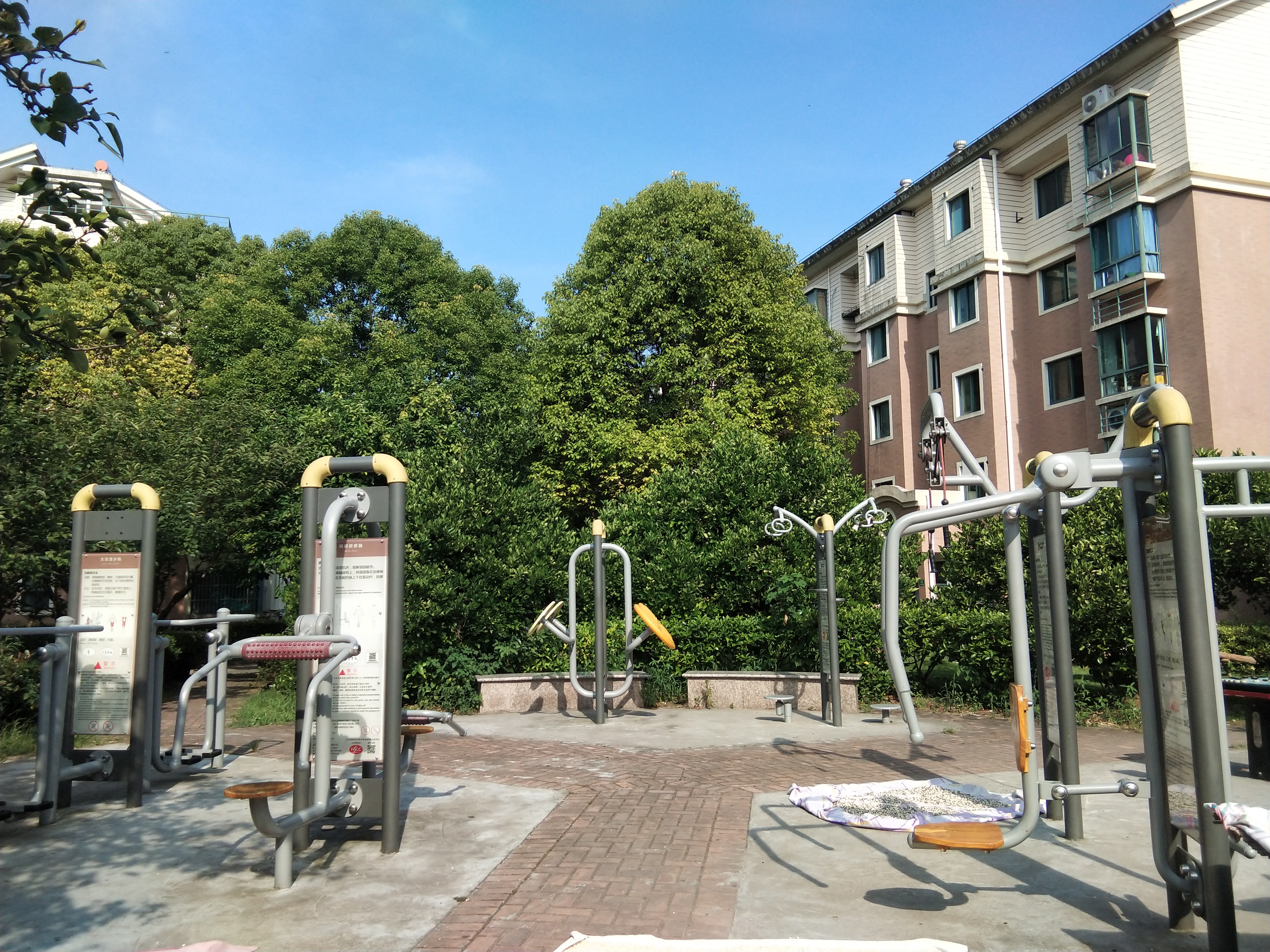 海港新苑第三市民益智健身苑點