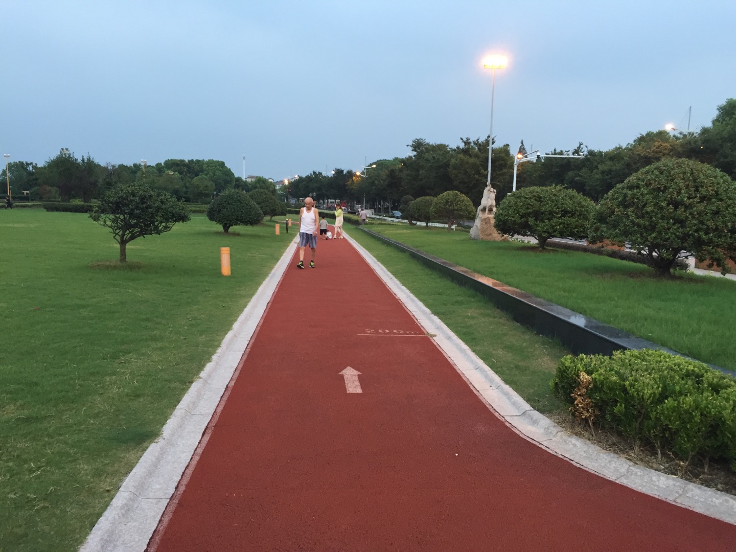 市民廣場健身步道