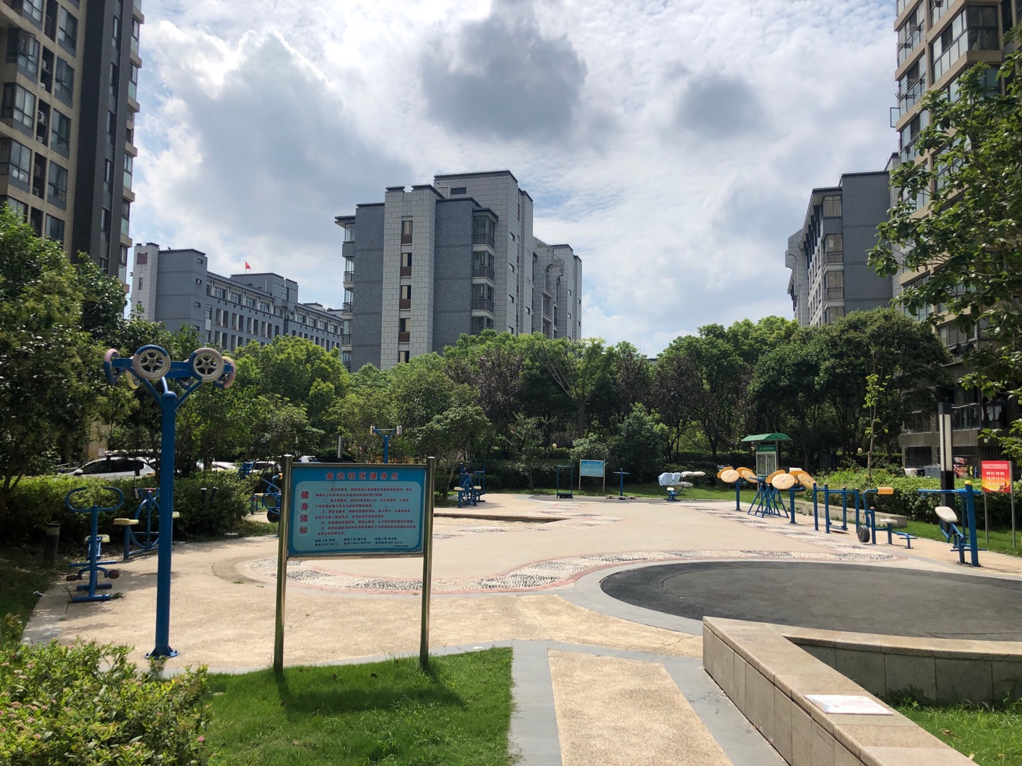 萬達城市公寓健身苑點