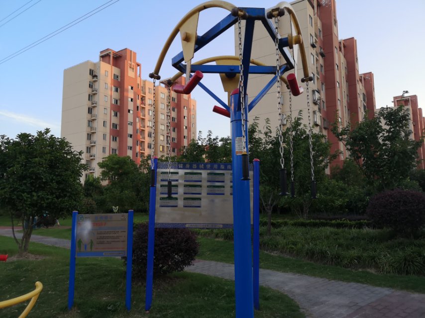 三人上肢牽引器