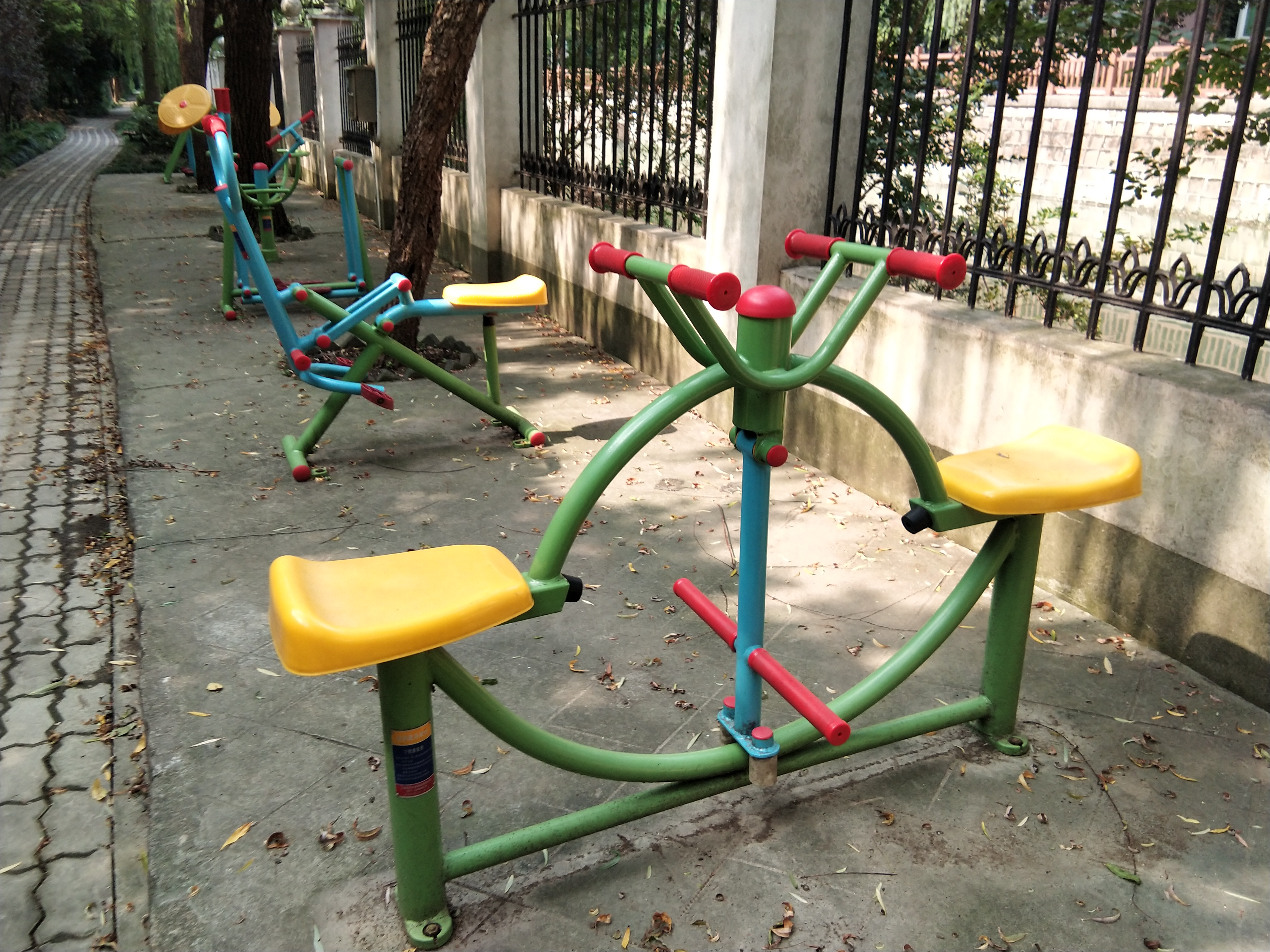 下肢康復(fù)器