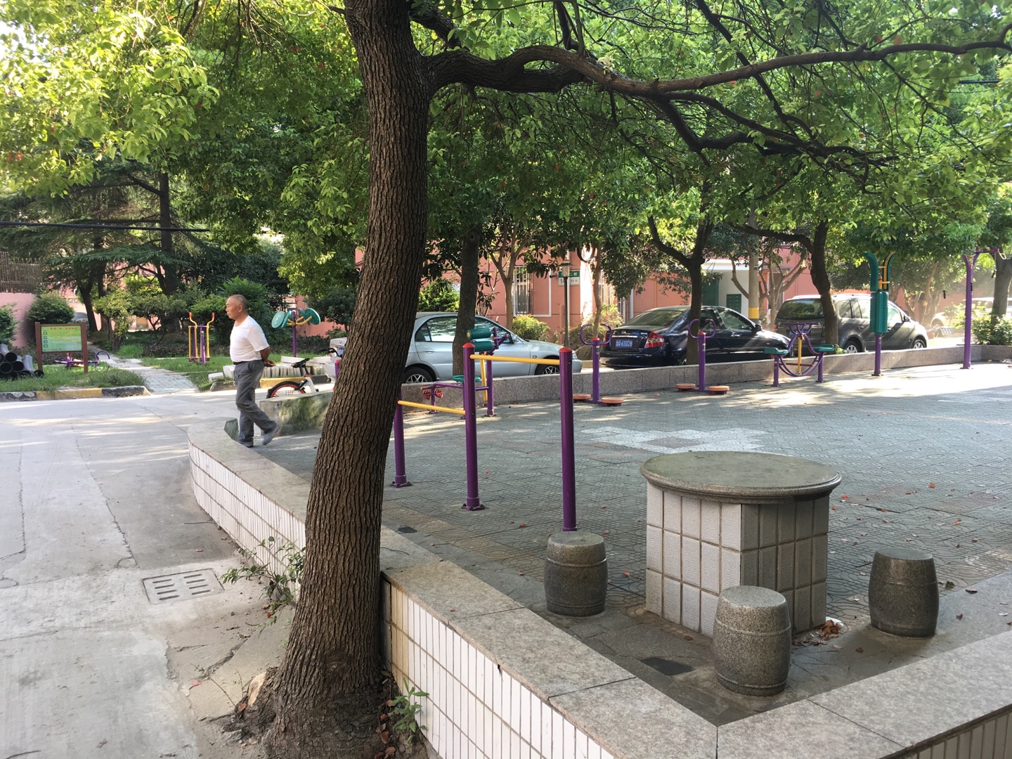 寶林二村居委健身點(diǎn) 2