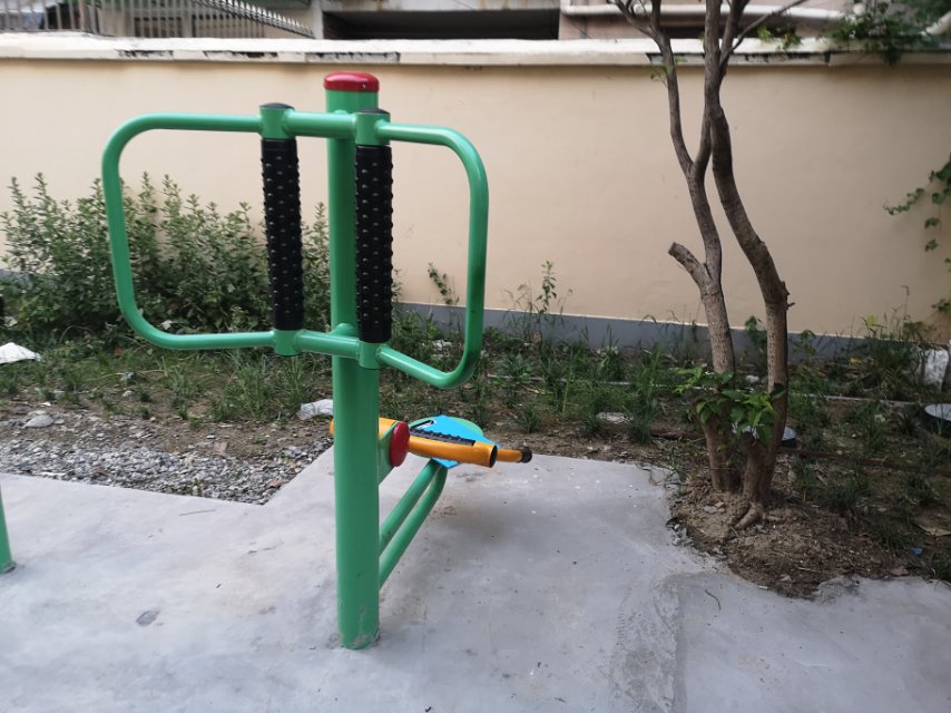 坐式腰背按摩器