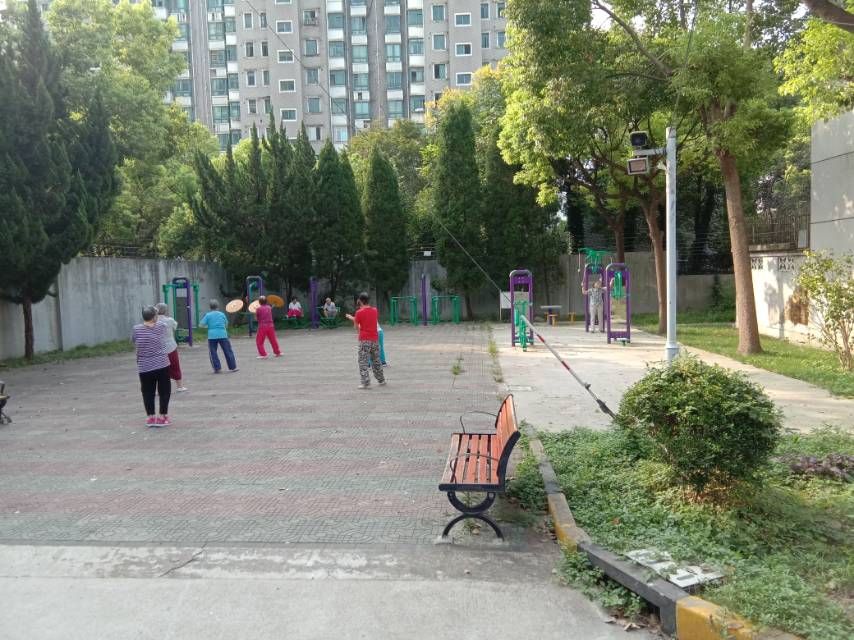 共康六村一居健身點(diǎn)