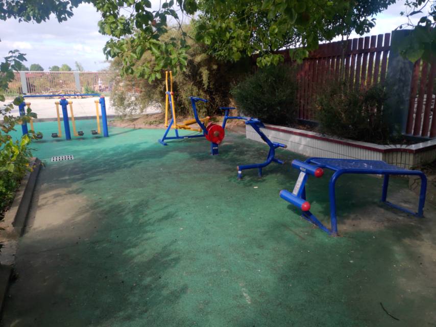 豎新鎮(zhèn)春風(fēng)村健身點二