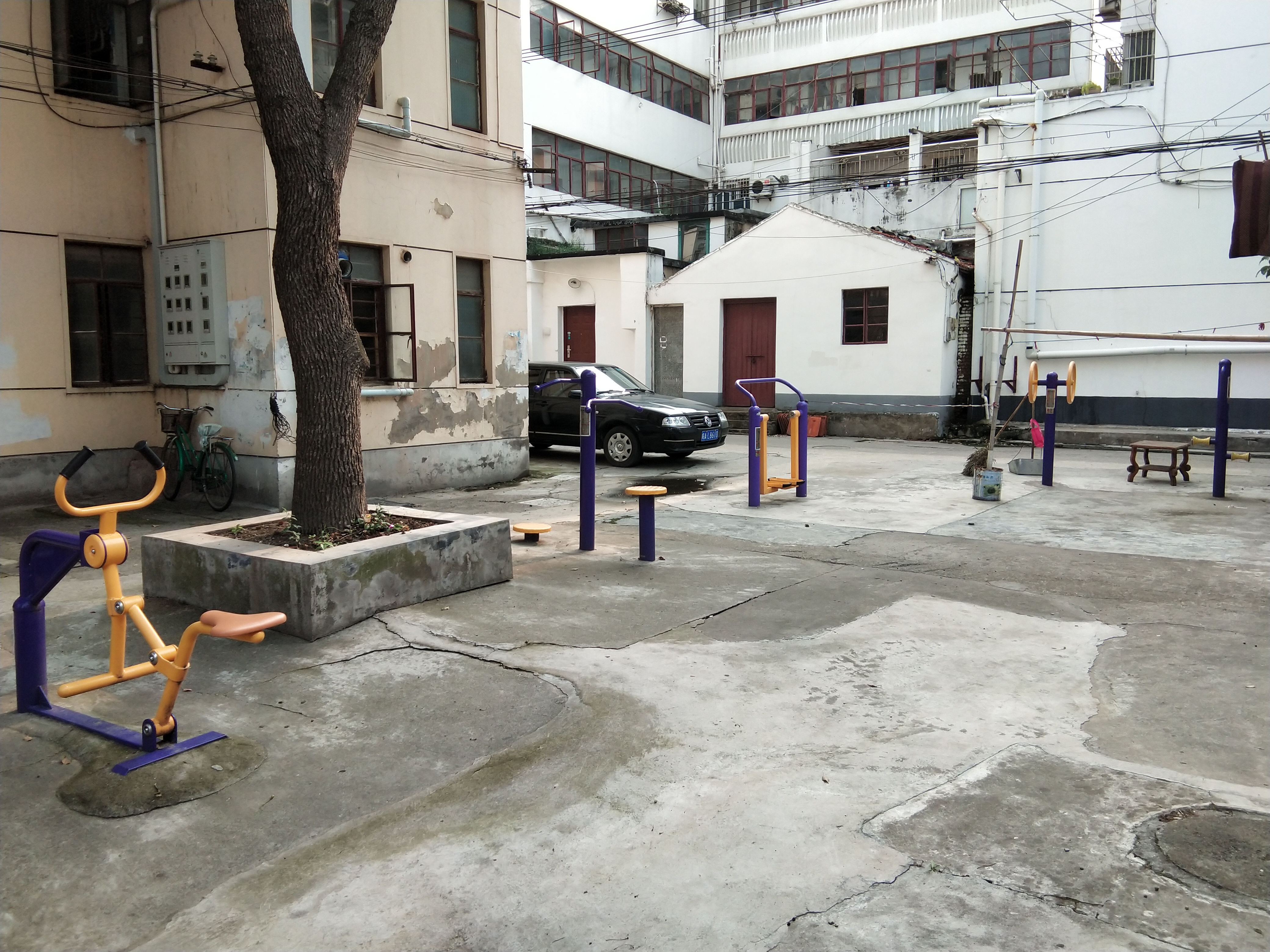 重固鎮(zhèn)福泉居委健身苑點(diǎn)