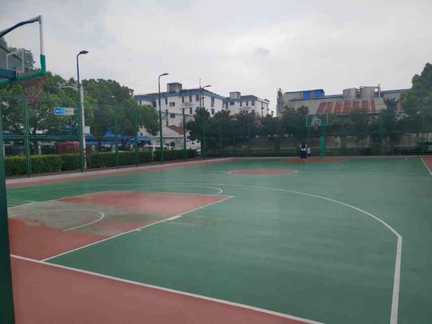 練塘社區(qū)公共運(yùn)動場