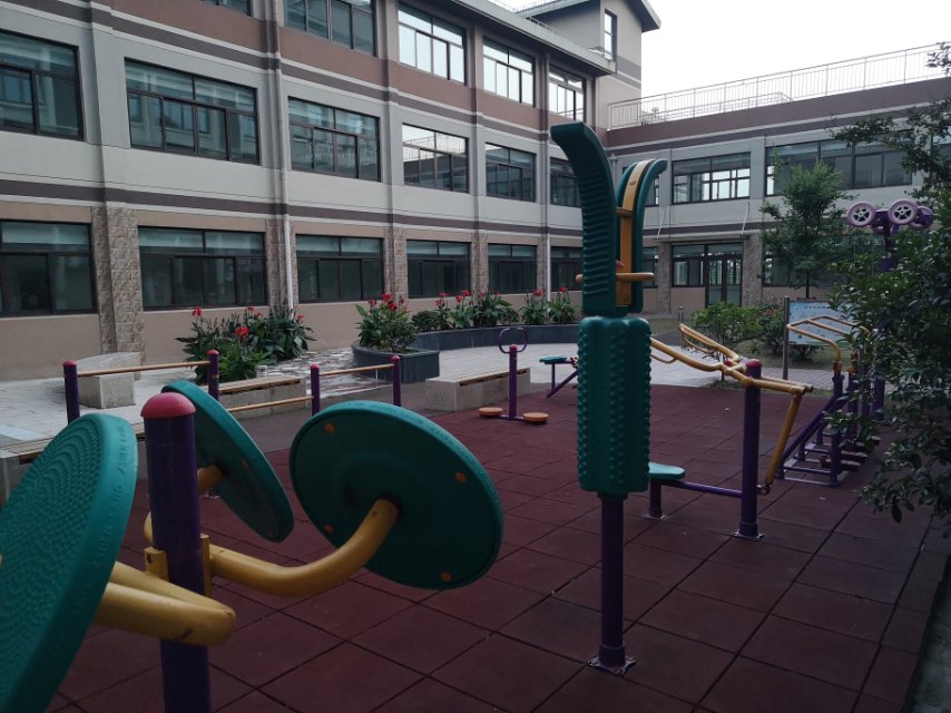 柘林鎮(zhèn)福利院健身點