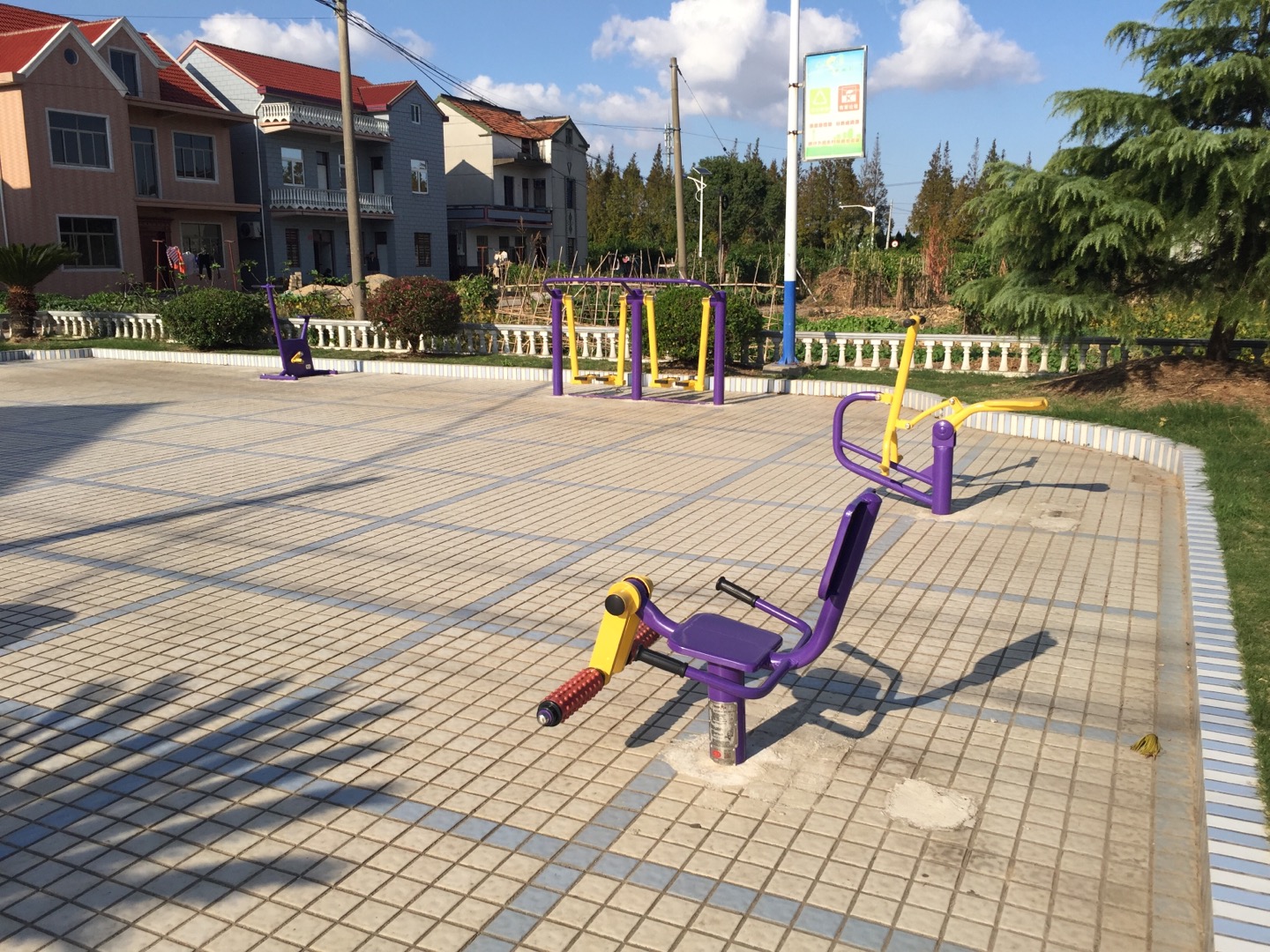 民東村五組健身點(diǎn)