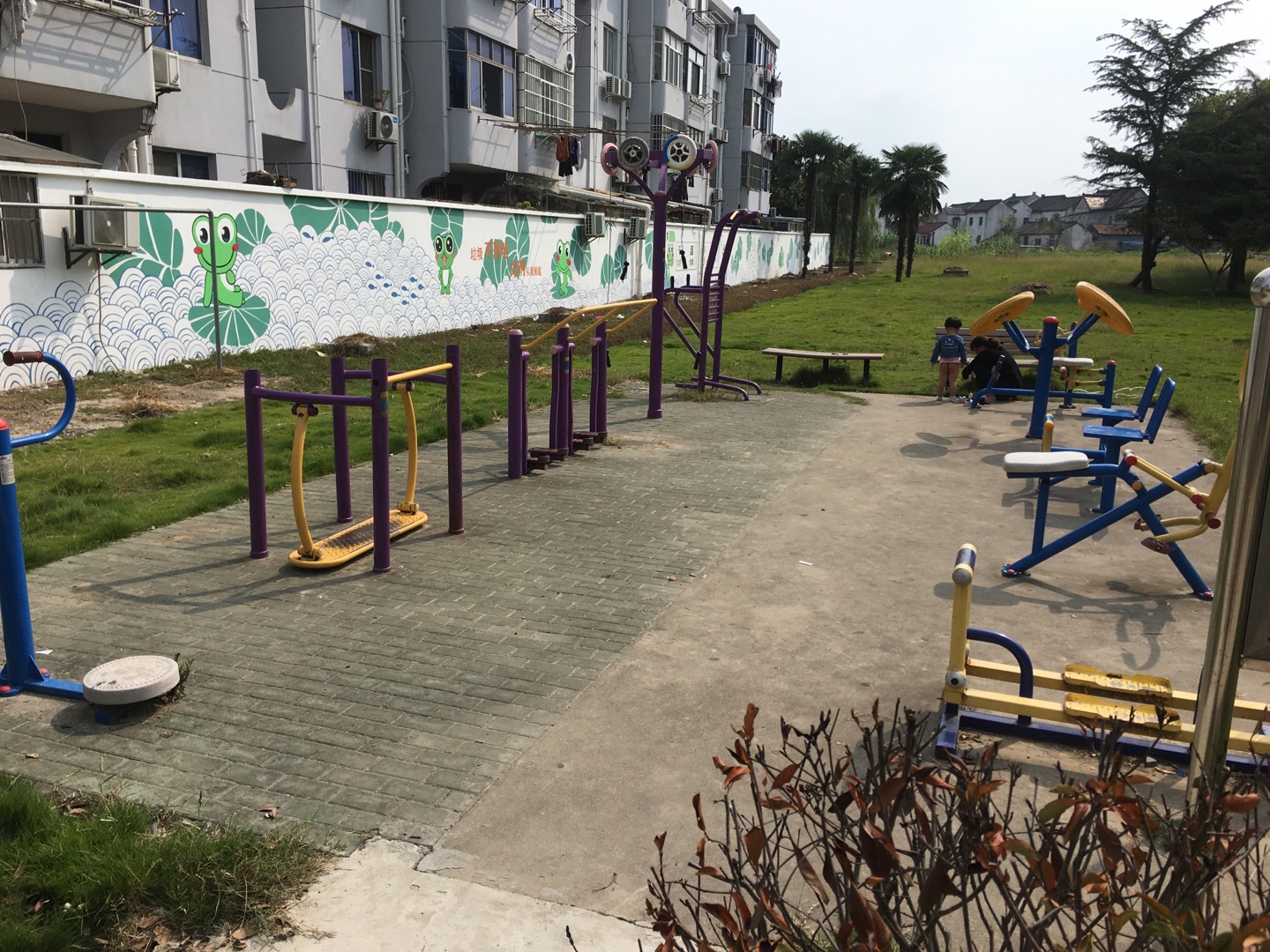 五厙北厙小區(qū)健身點