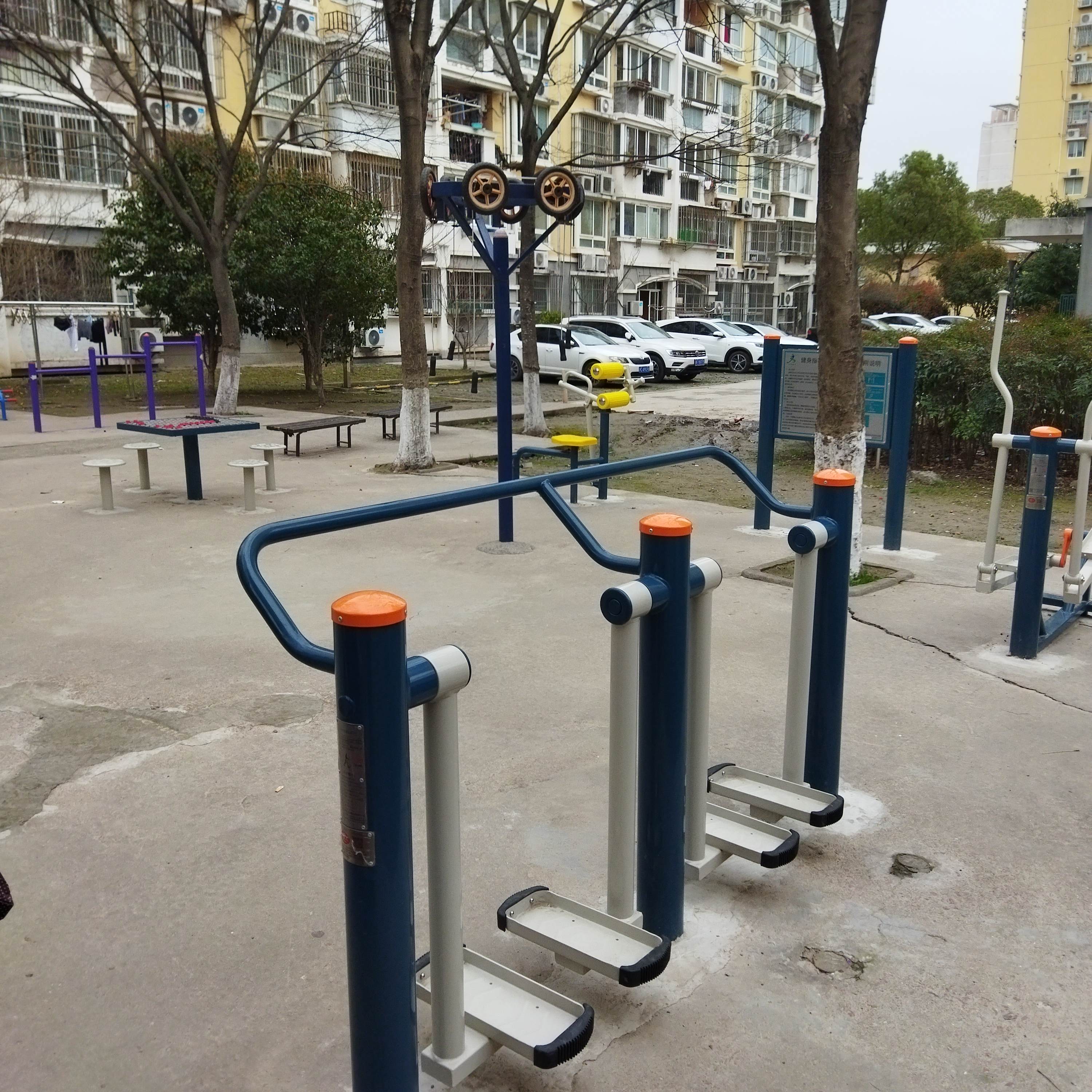 金楊一居小區(qū)健身點(diǎn)