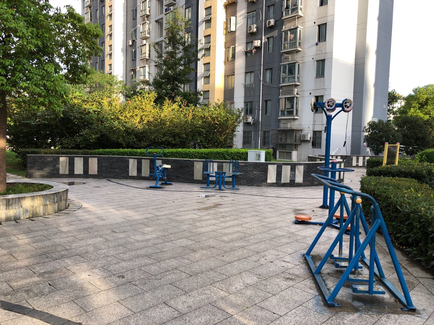 金橋社區(qū)健身點(diǎn)