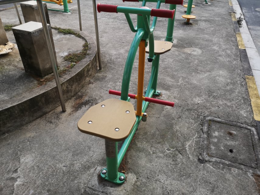 下肢康復(fù)器