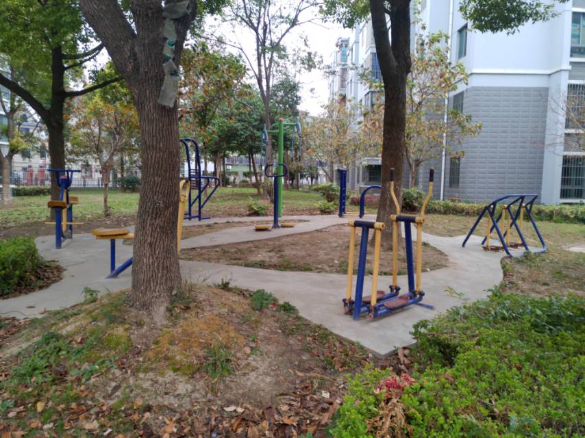 解放社區(qū)城中西路健身點