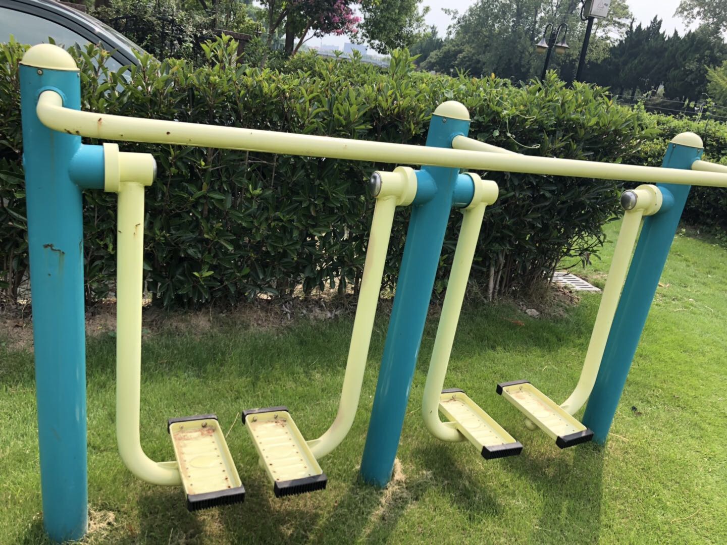 雙位太空漫步機