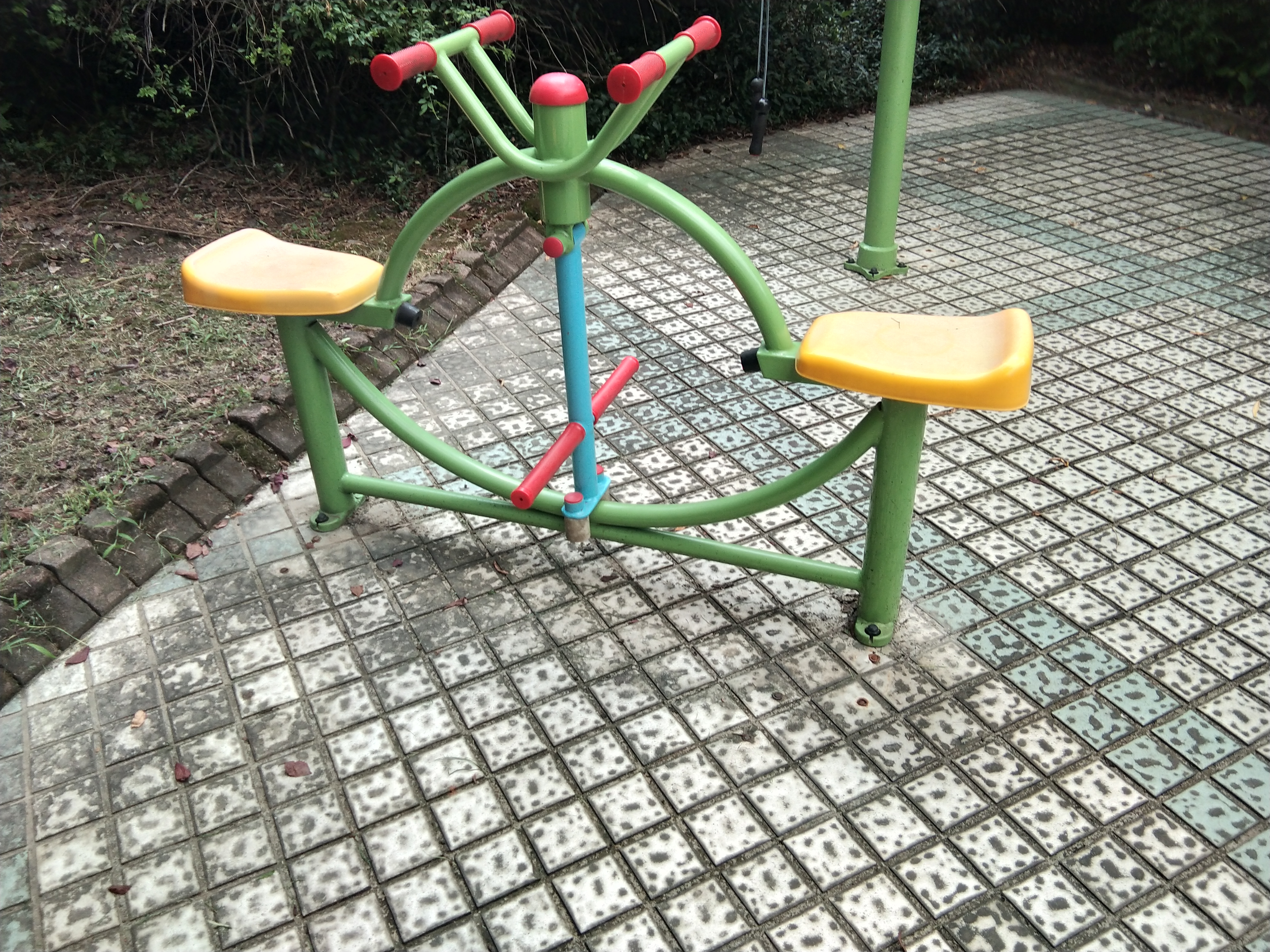 下肢康復(fù)器