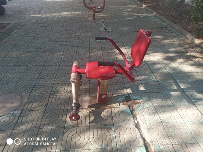 膝關(guān)節(jié)康復(fù)器