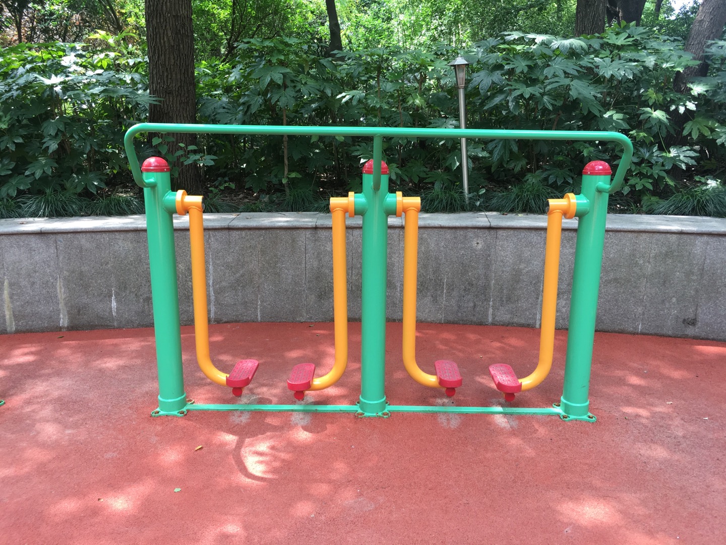 兩聯(lián)漫步機(jī)