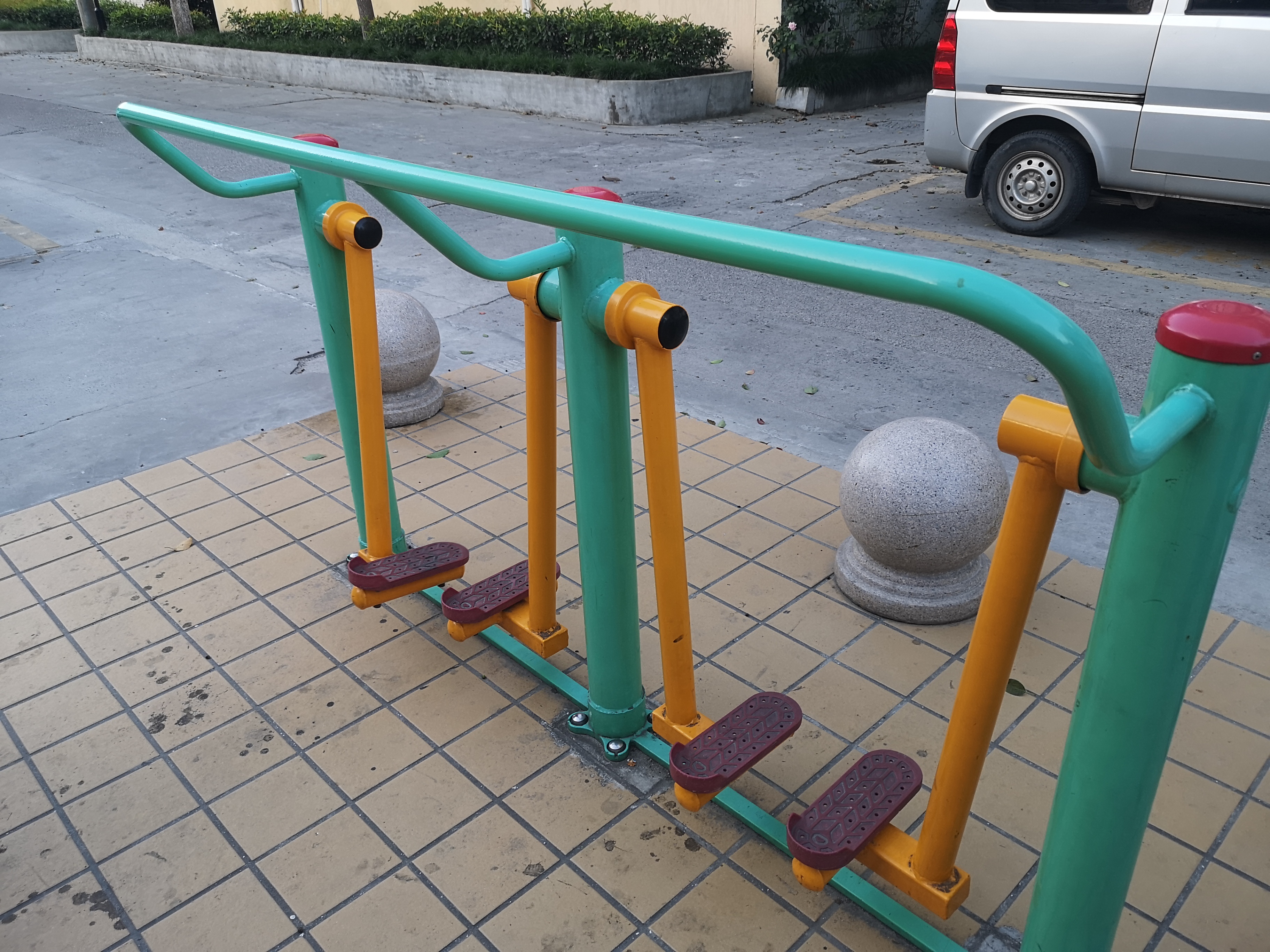 兩聯(lián)漫步機