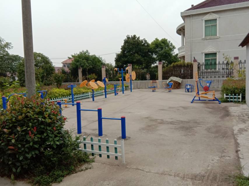 堡鎮(zhèn)四滧村6隊(duì)健身點(diǎn)
