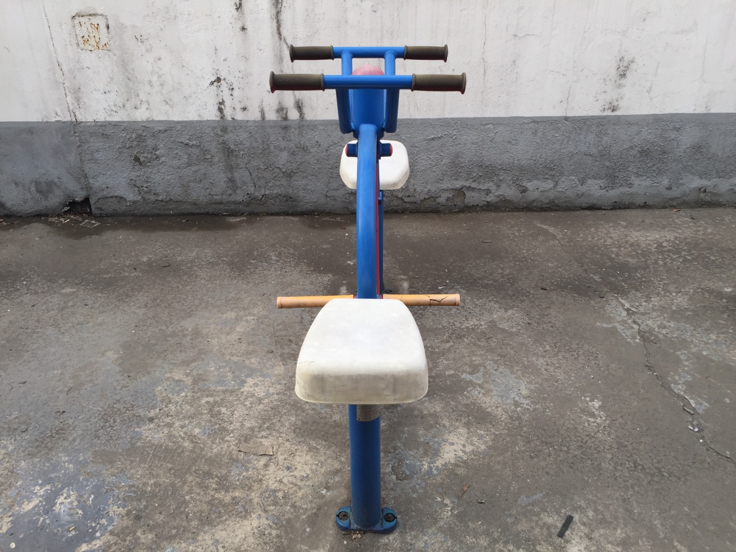 下肢康復(fù)器