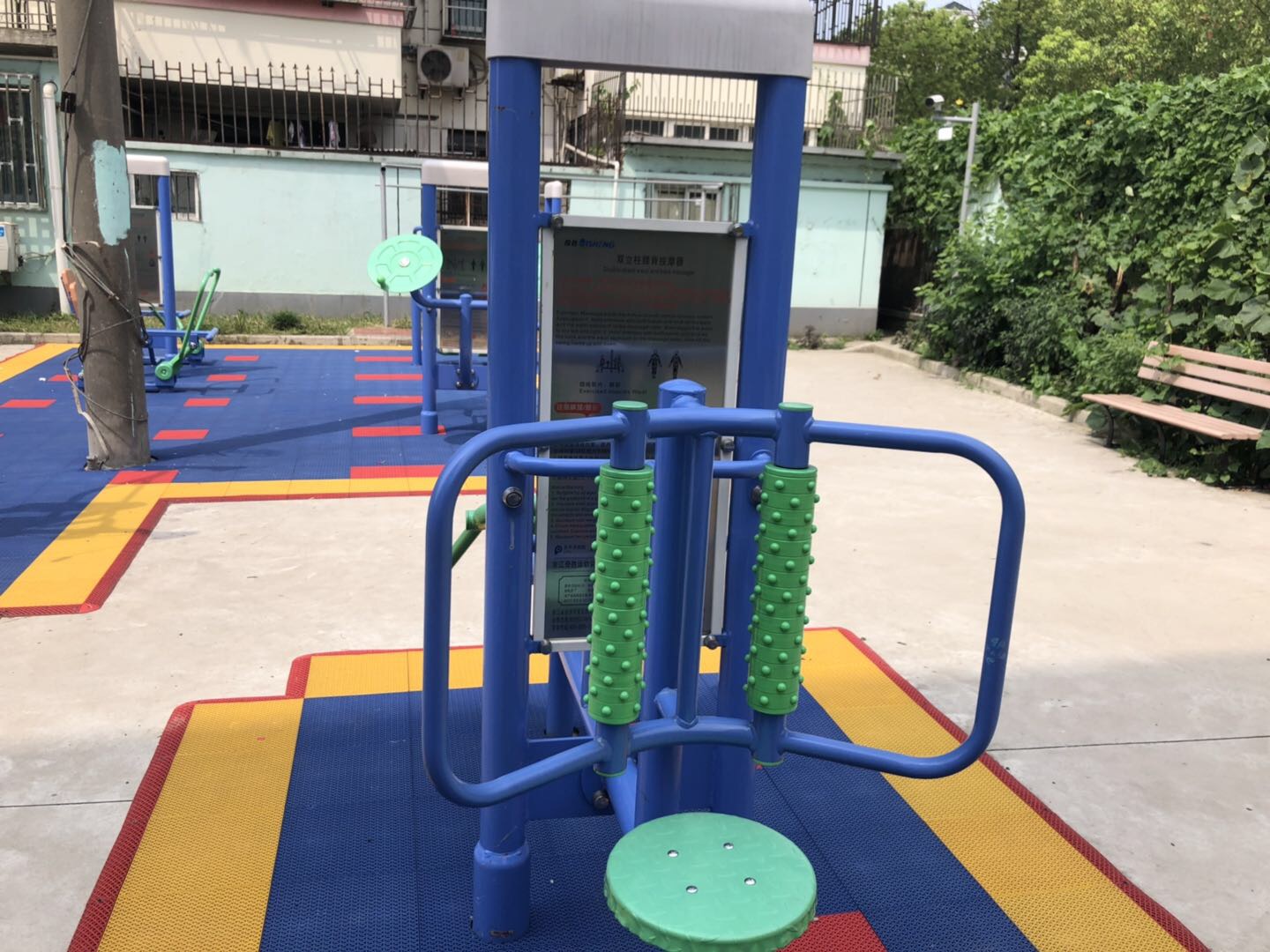 雙立柱腰背按摩器