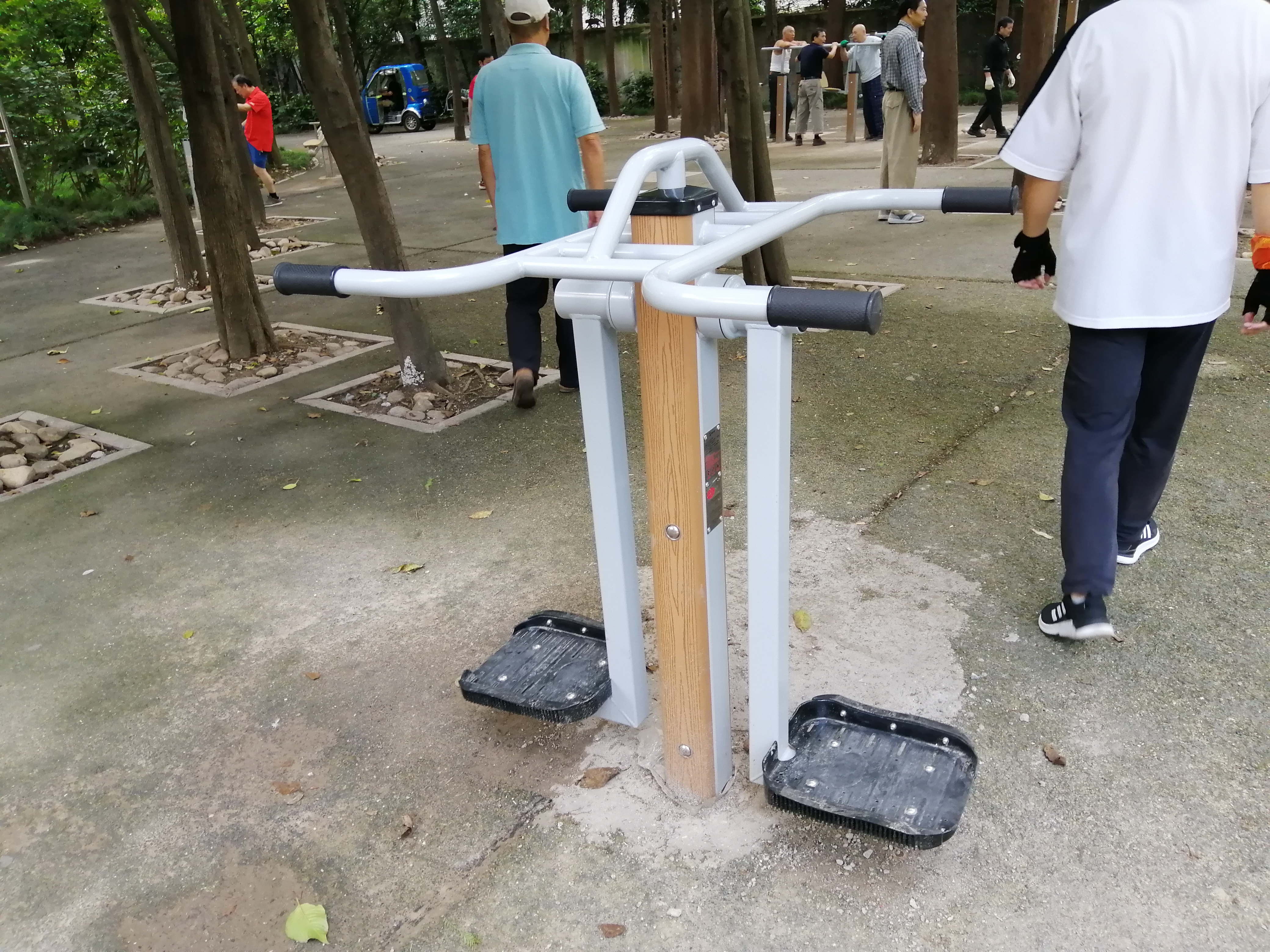 雙位鐘擺訓練器