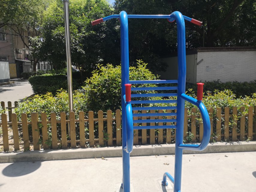 多功能訓(xùn)練器