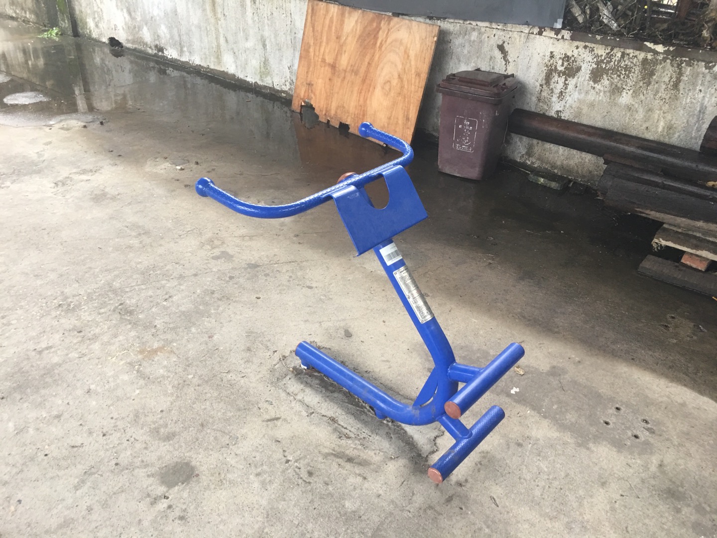 背肌訓(xùn)練器