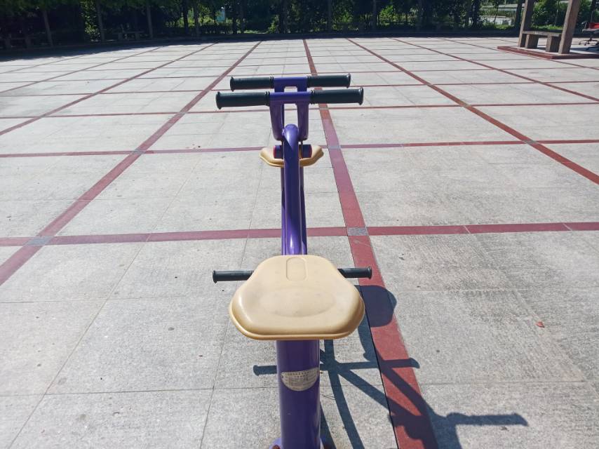 下肢康復(fù)器