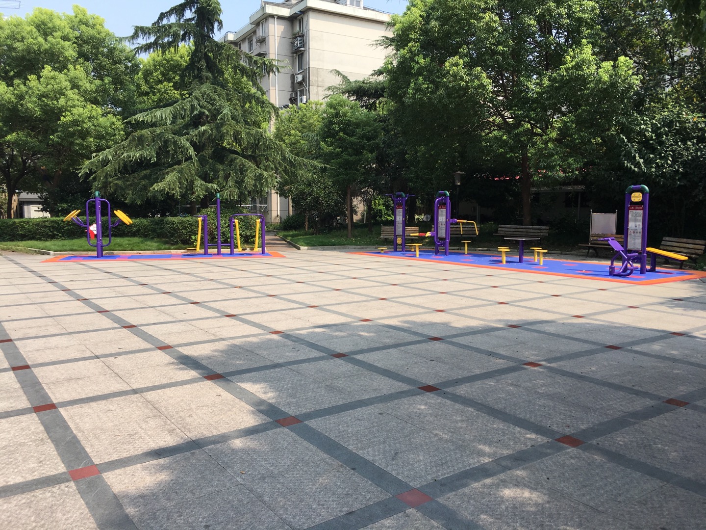 海江二村居委健身點(diǎn)（3）