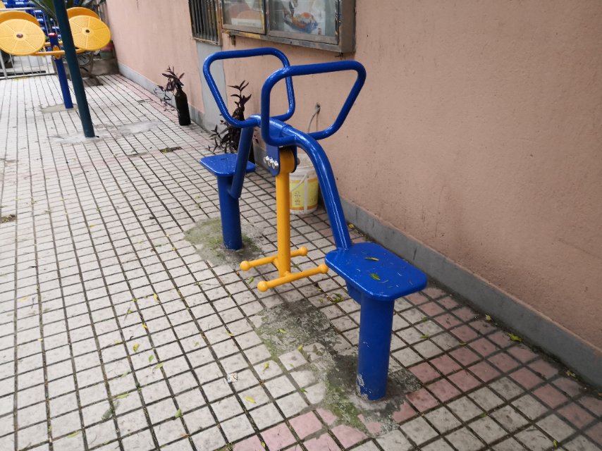 上下肢訓(xùn)練器