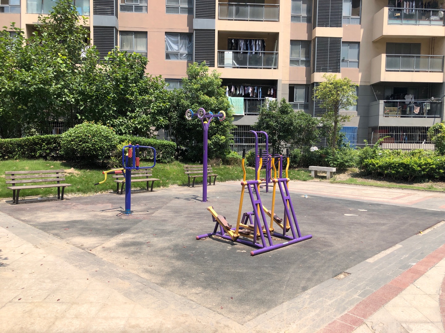 嘉禧社區(qū)健身點(diǎn)2