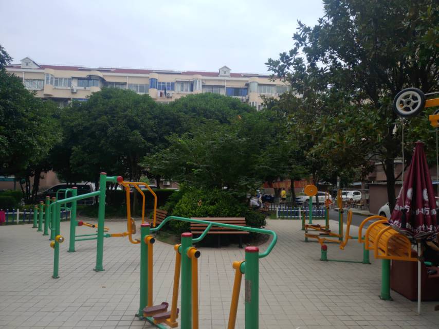 航華一村七居委B健身苑點（天一）