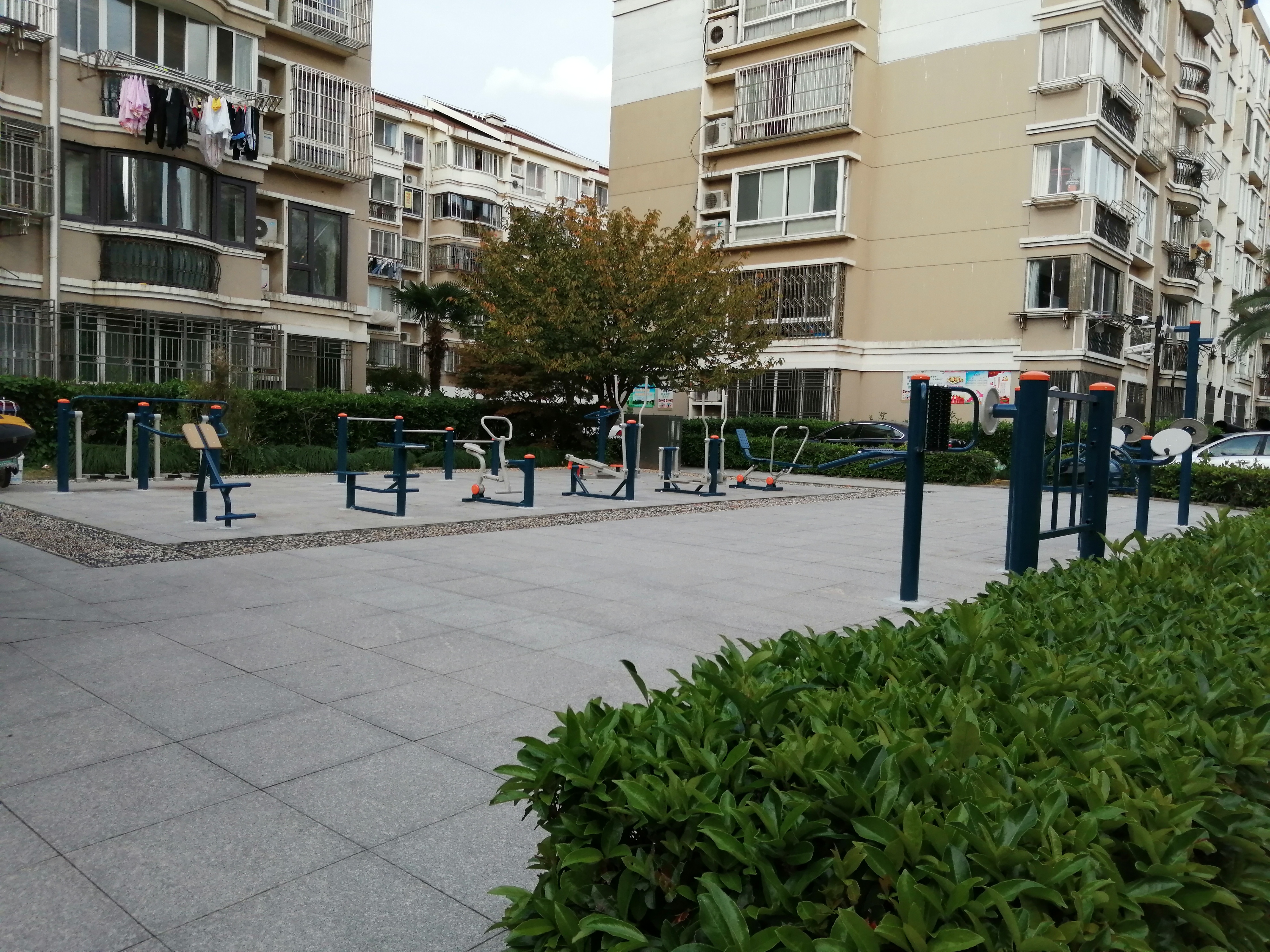 城西居委健身點(diǎn)