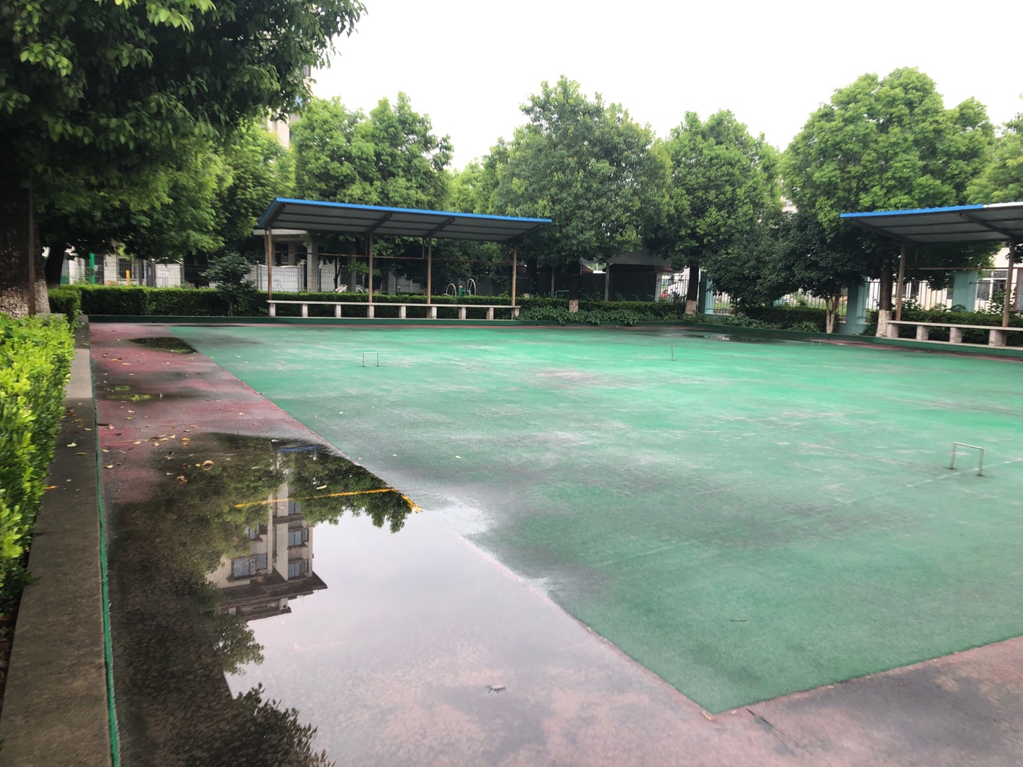 迮庵村門(mén)球場(chǎng)