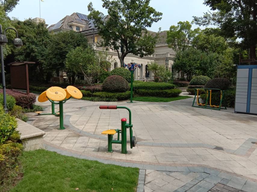 恒榮府邸健身點(diǎn)