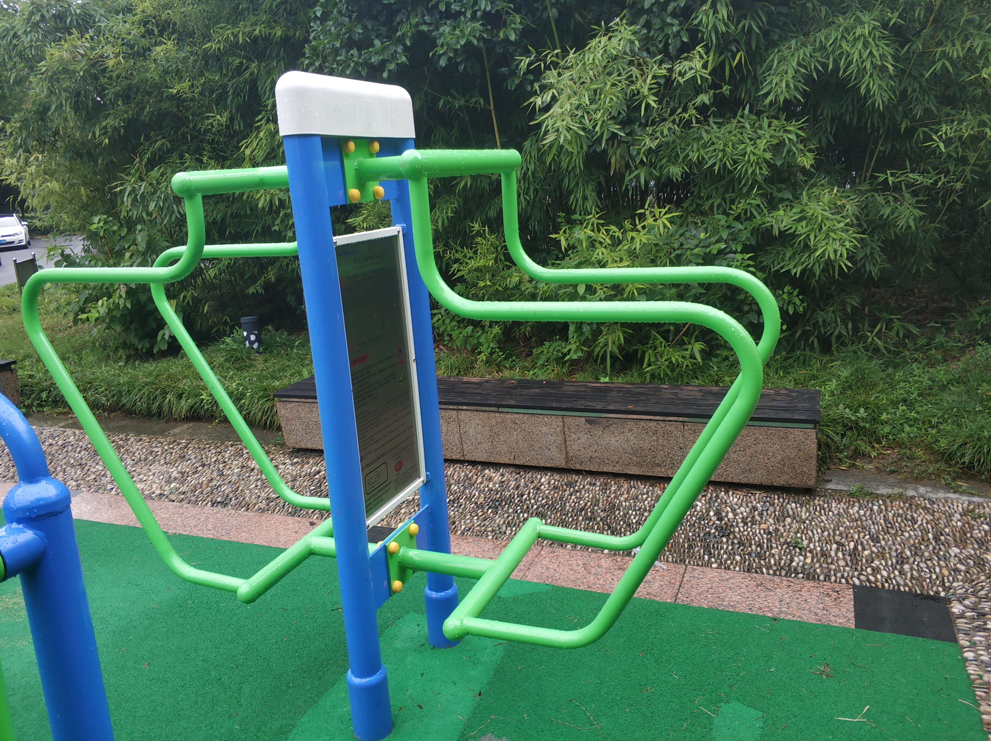 雙立柱曲臂訓(xùn)練器