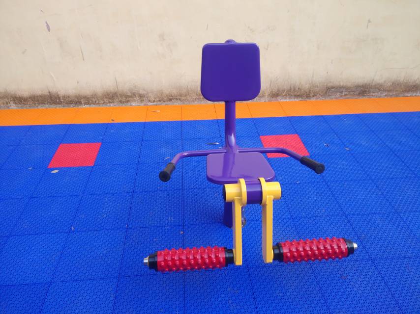 膝關(guān)節(jié)訓(xùn)練器