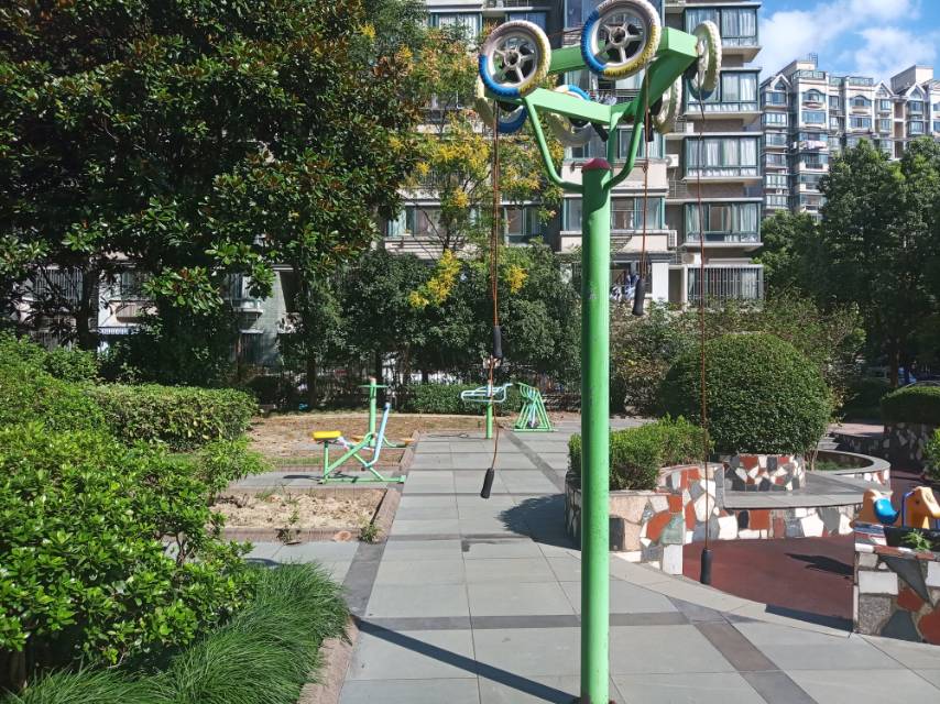 靜安區(qū)曹家渡街道中行居委健身點 （萬航渡路433弄）