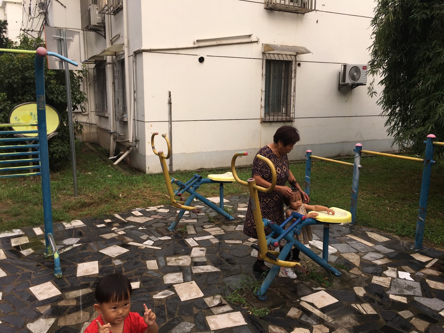 銅川社區(qū)健身苑點(diǎn)（3）