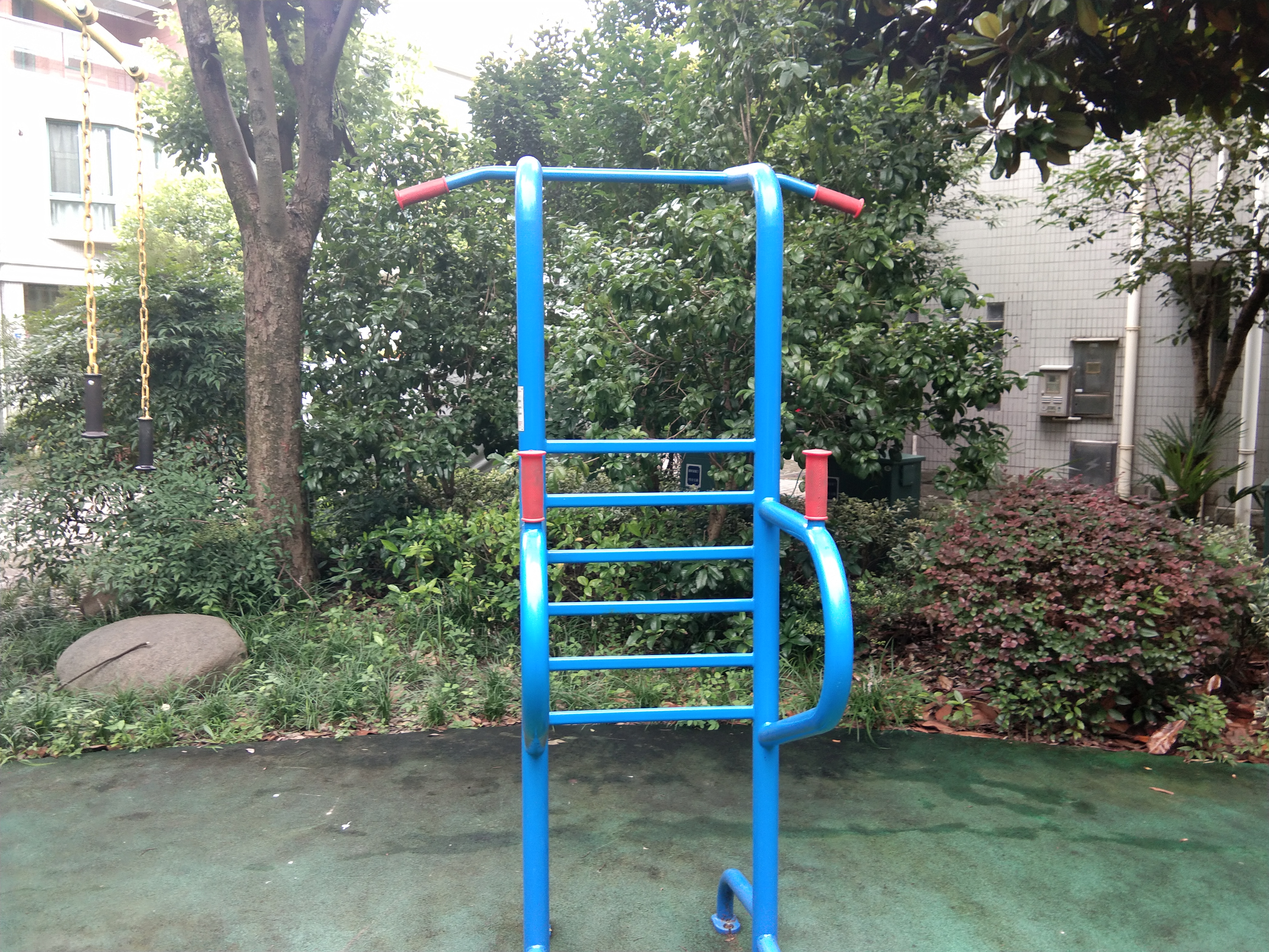 多功能訓(xùn)練器