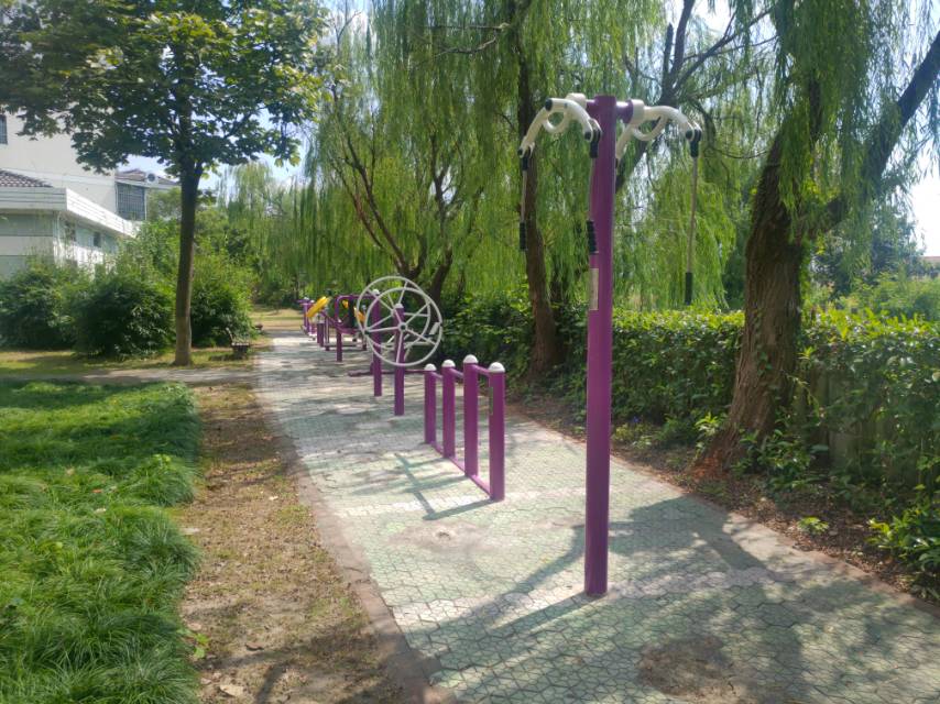 人民橋榮匯公寓健身點