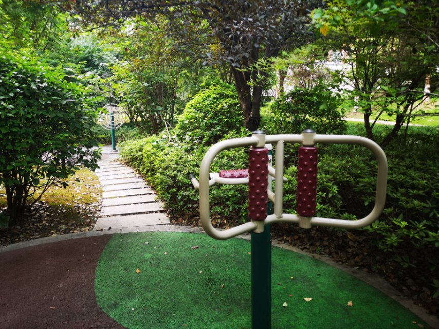 萬科四居委健身苑點C