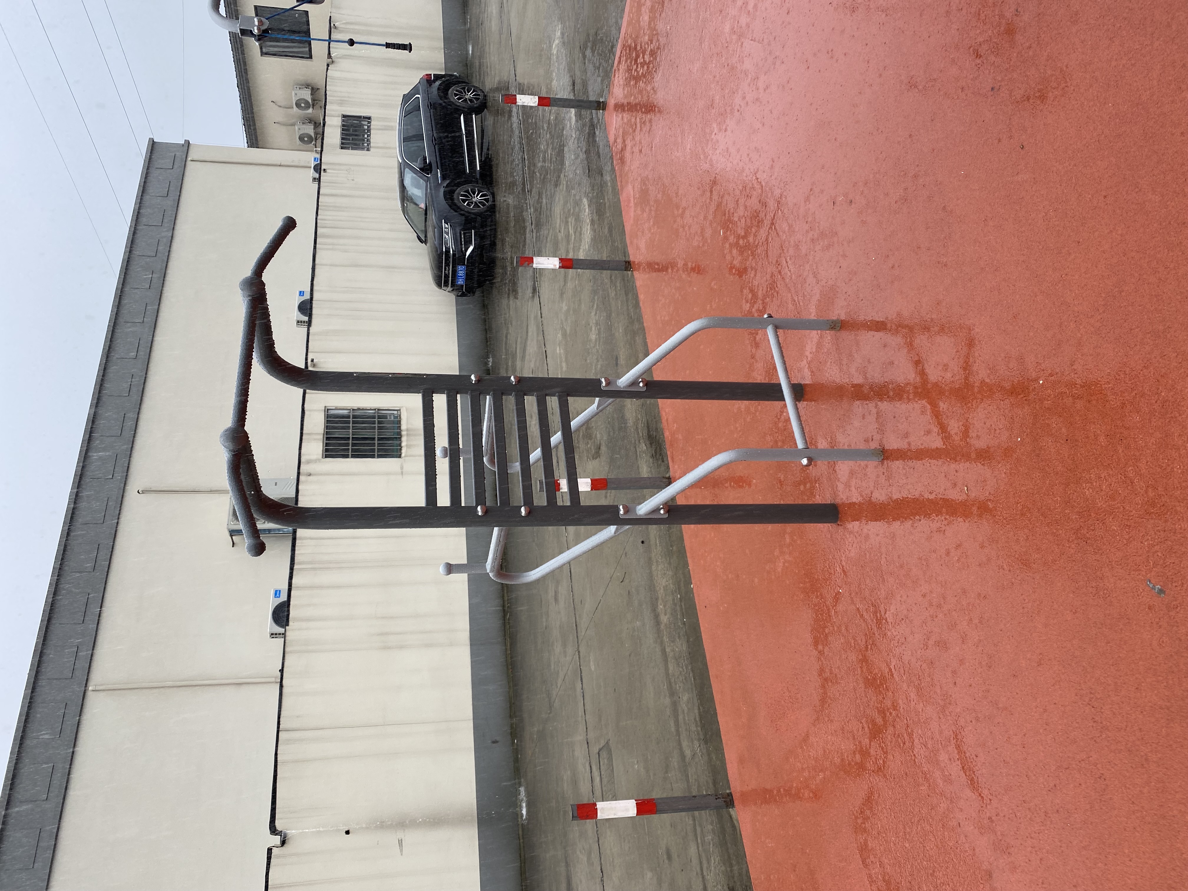 多功能訓(xùn)練器